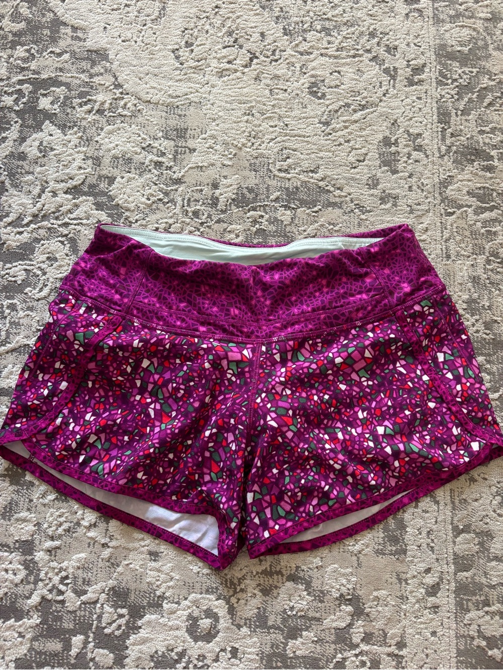 Lululemon women shorts